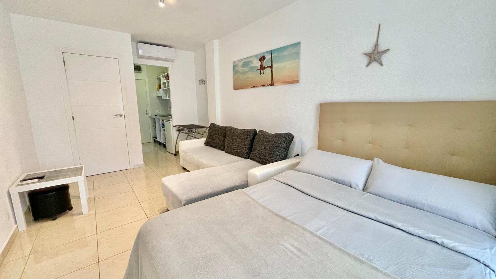Beach Studio Apartment Hannibal La Cala Finestrat 베니돔 외부 사진